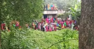 পাবনায় পুকুর পাড় থেকে যুবকের মরদেহ উদ্ধার